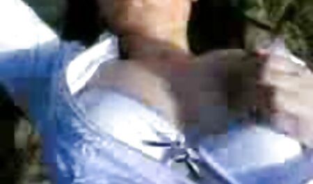 ワセリンのない長い髪のブルネット売春婦 女性 専用 エロ 動画