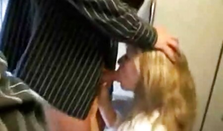 Lascivious雌犬と成熟した彼女のボーイフレンドをいじめる、彼女の膣を舐めるとレズビアンの愛を教えた 女性 専用 無料 アダルト 動画