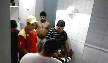 若い男性と彼の食欲をそそるガールフレンドを性交することを熱望している男 無料 女性 専用 アダルト 動画