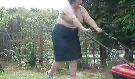 ブルネットダンスストリップショーと膣を撫で 女子 専用 エロ 動画